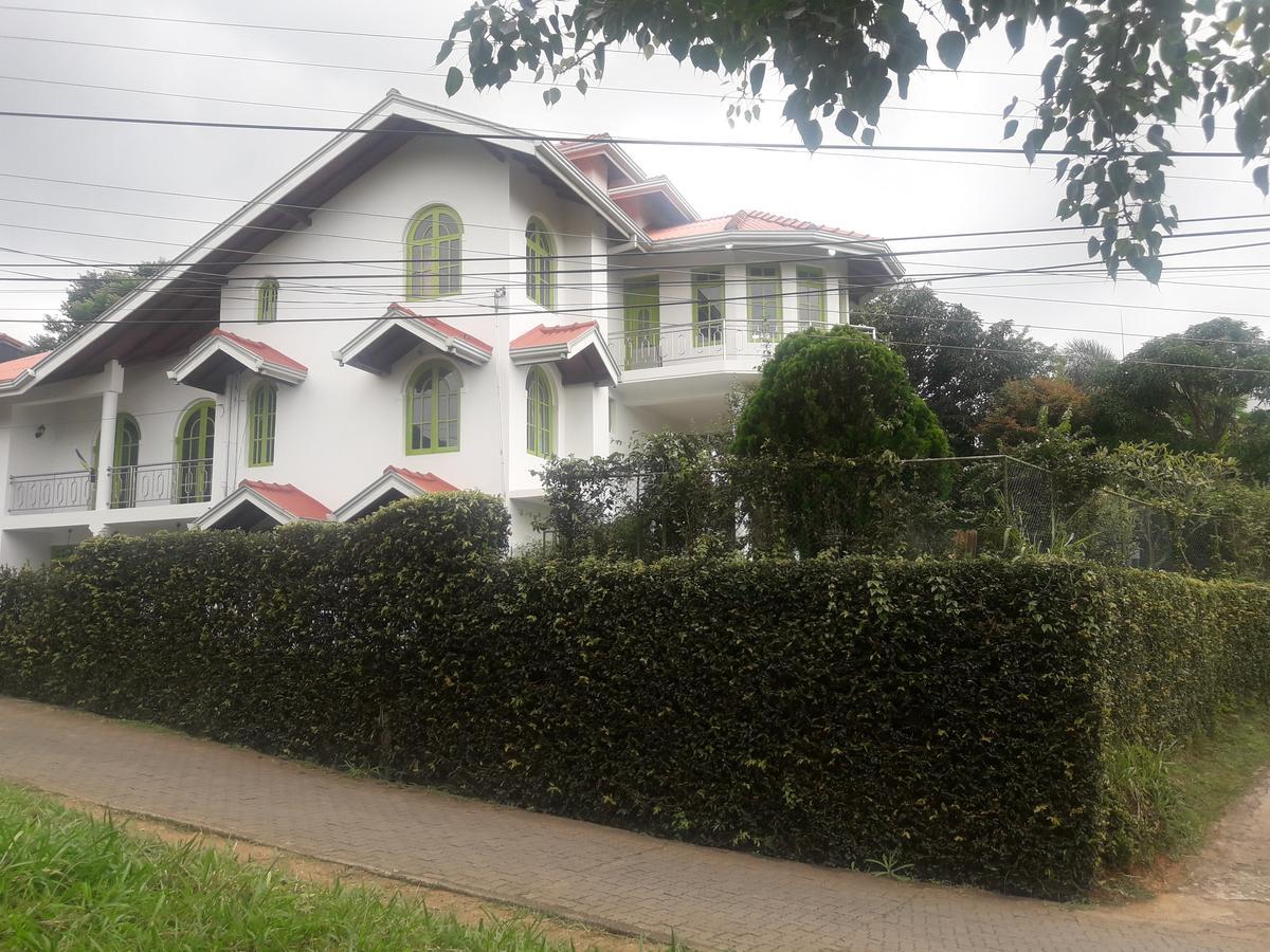 Kandy La Grande Holiday Resort מראה חיצוני תמונה