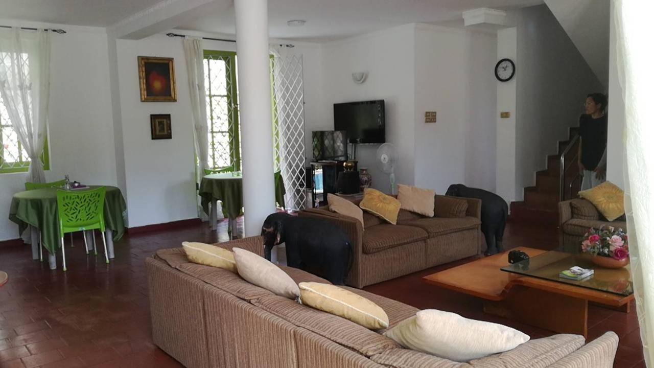 Kandy La Grande Holiday Resort מראה חיצוני תמונה