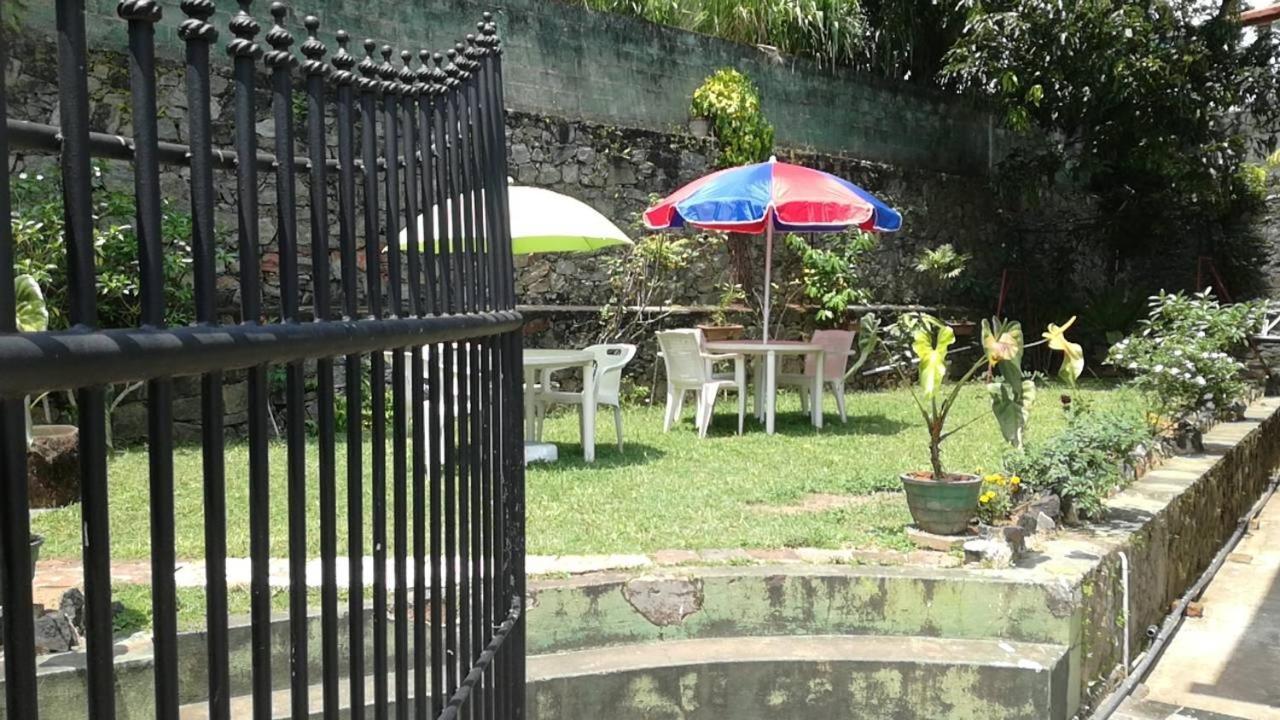 Kandy La Grande Holiday Resort מראה חיצוני תמונה