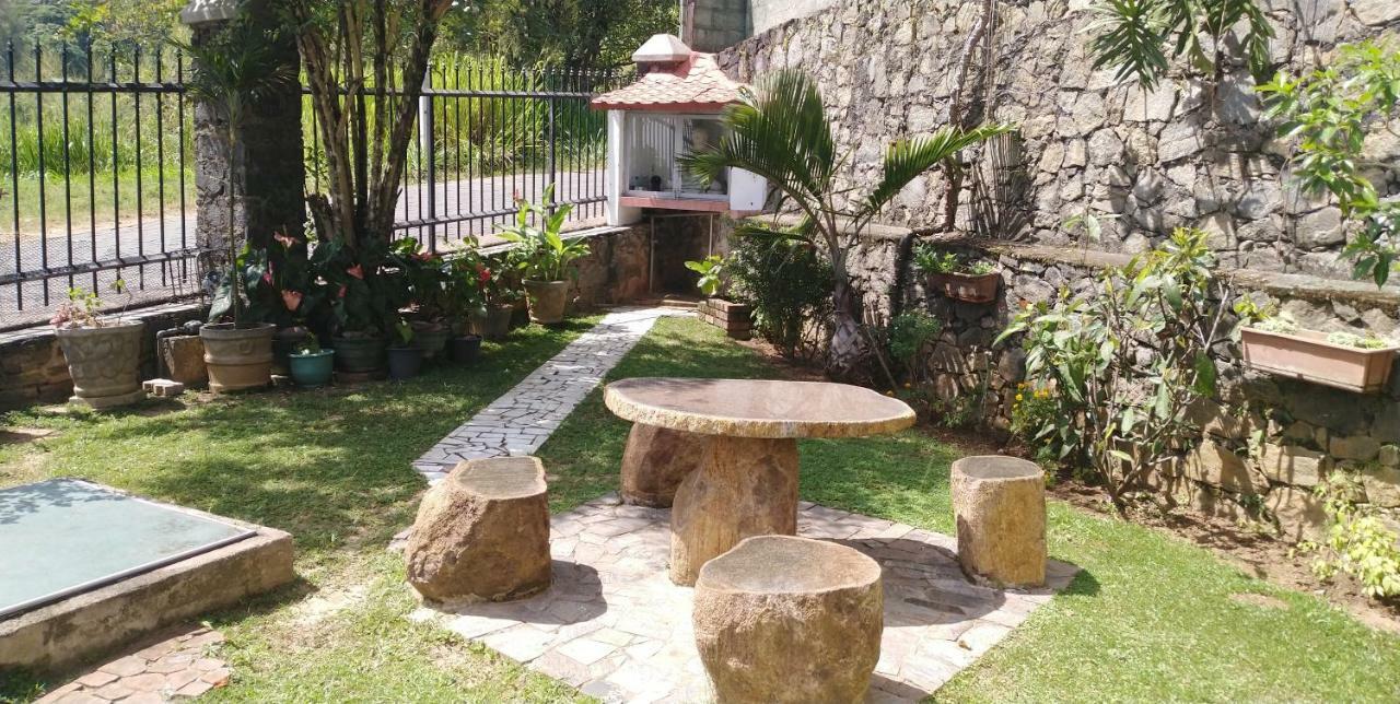 Kandy La Grande Holiday Resort מראה חיצוני תמונה